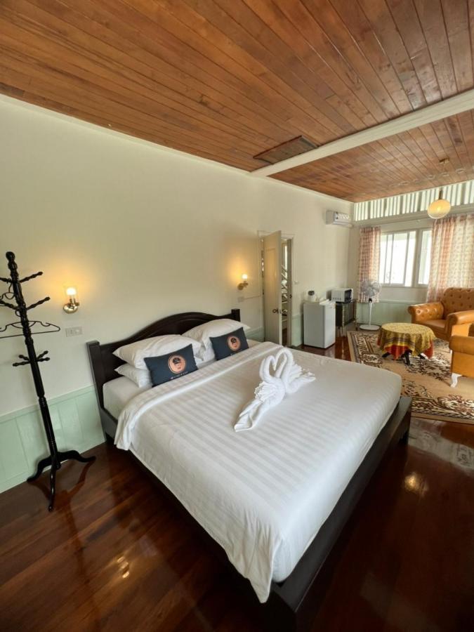 Roomquest Rim Praya Dinsor Road 3* Banguecoque