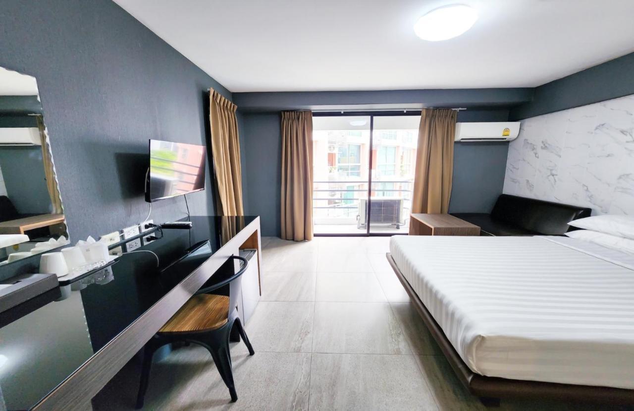Watana Hotel Bangkok