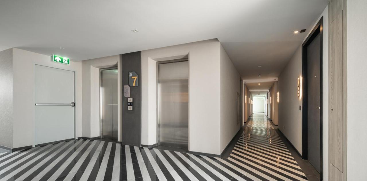 Hotel Seekers Finders Rama Iv Surestay Collection By Bw