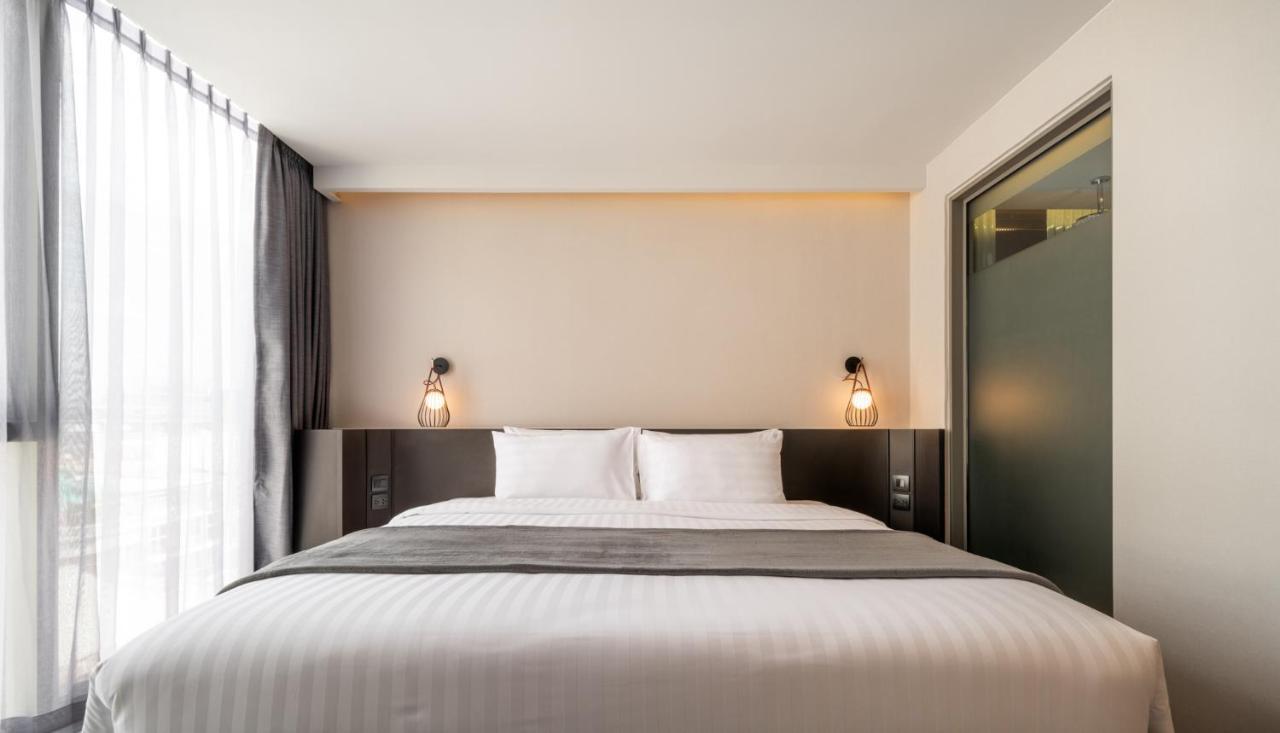 Hotel Seekers Finders Rama Iv Surestay Collection By Bw Bangkok