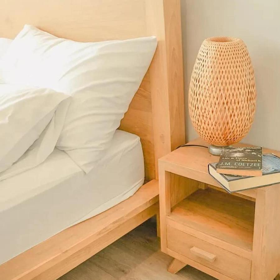 Yakthai Poshtel Hostel *