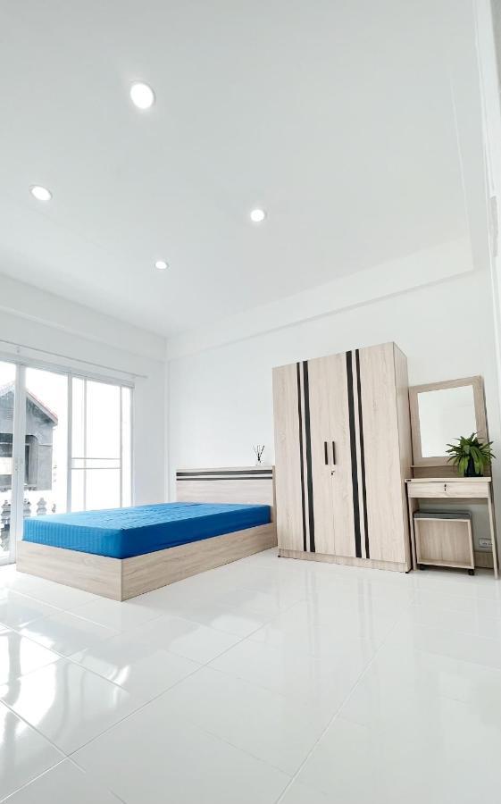 Private 4bedrooms-parking-weekly Special Offer Rumah liburan