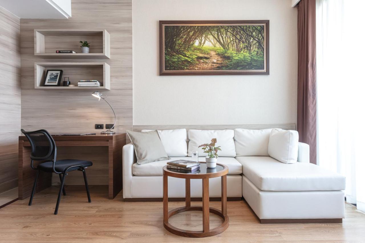Adelphi Forty-nine 4* Bangkok