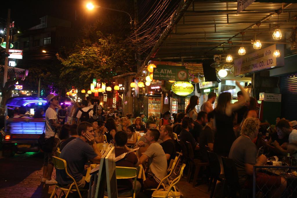 Hostel The Aris Bangkok