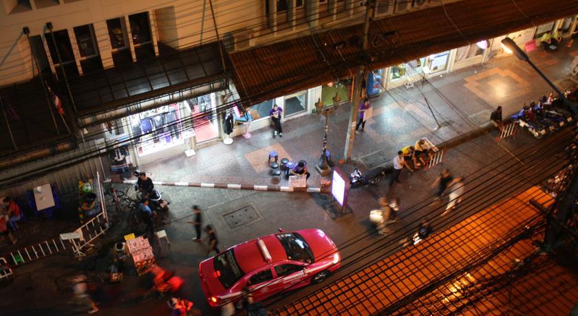 The Aris Hostel Bangkok