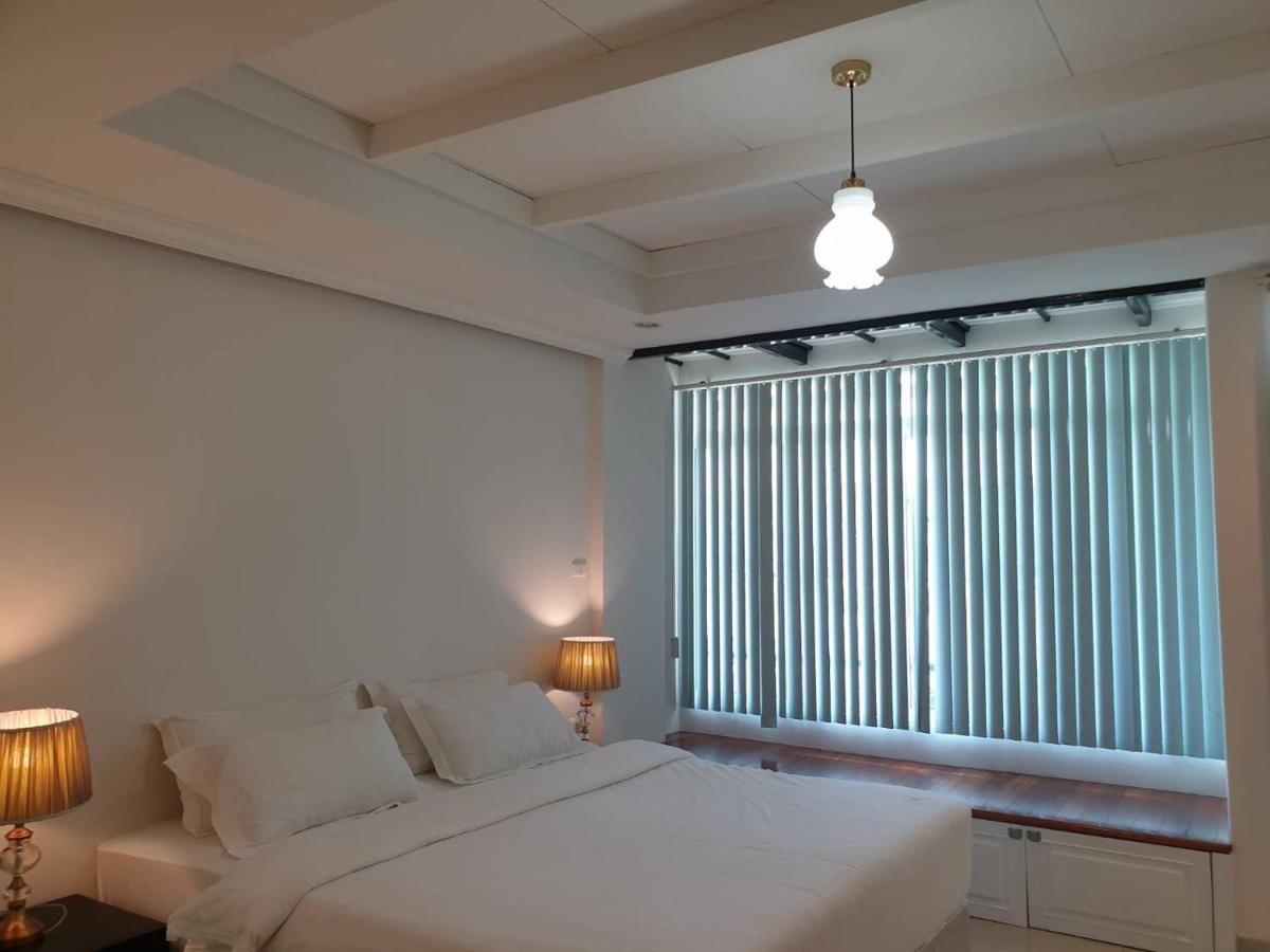 Aora Boutique Sutthisan Bangkok
