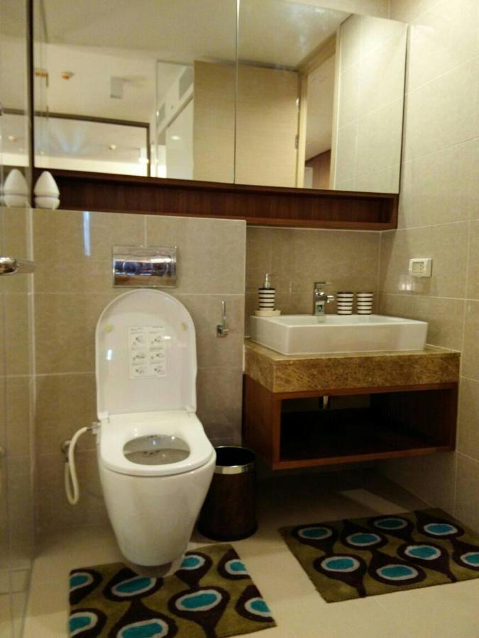 5 Stars 1 Bedroomtub Bathshower Downtown Near Emquartier Shopping Mall *