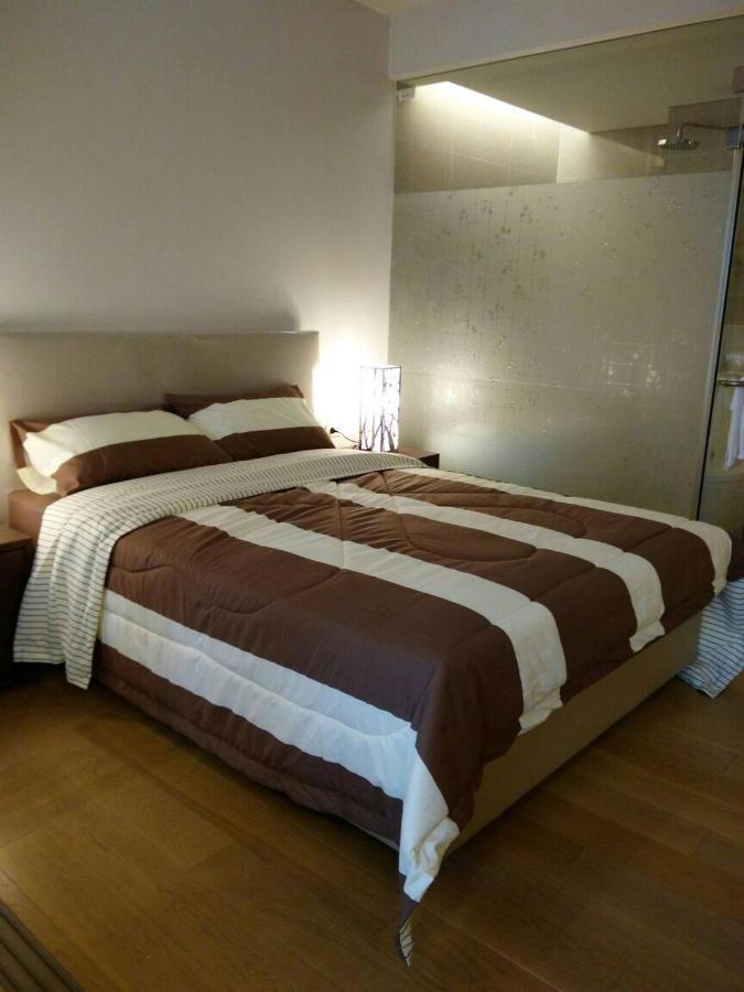 5 Stars 1 Bedroomtub Bathshower Downtown Near Emquartier Shopping Mall