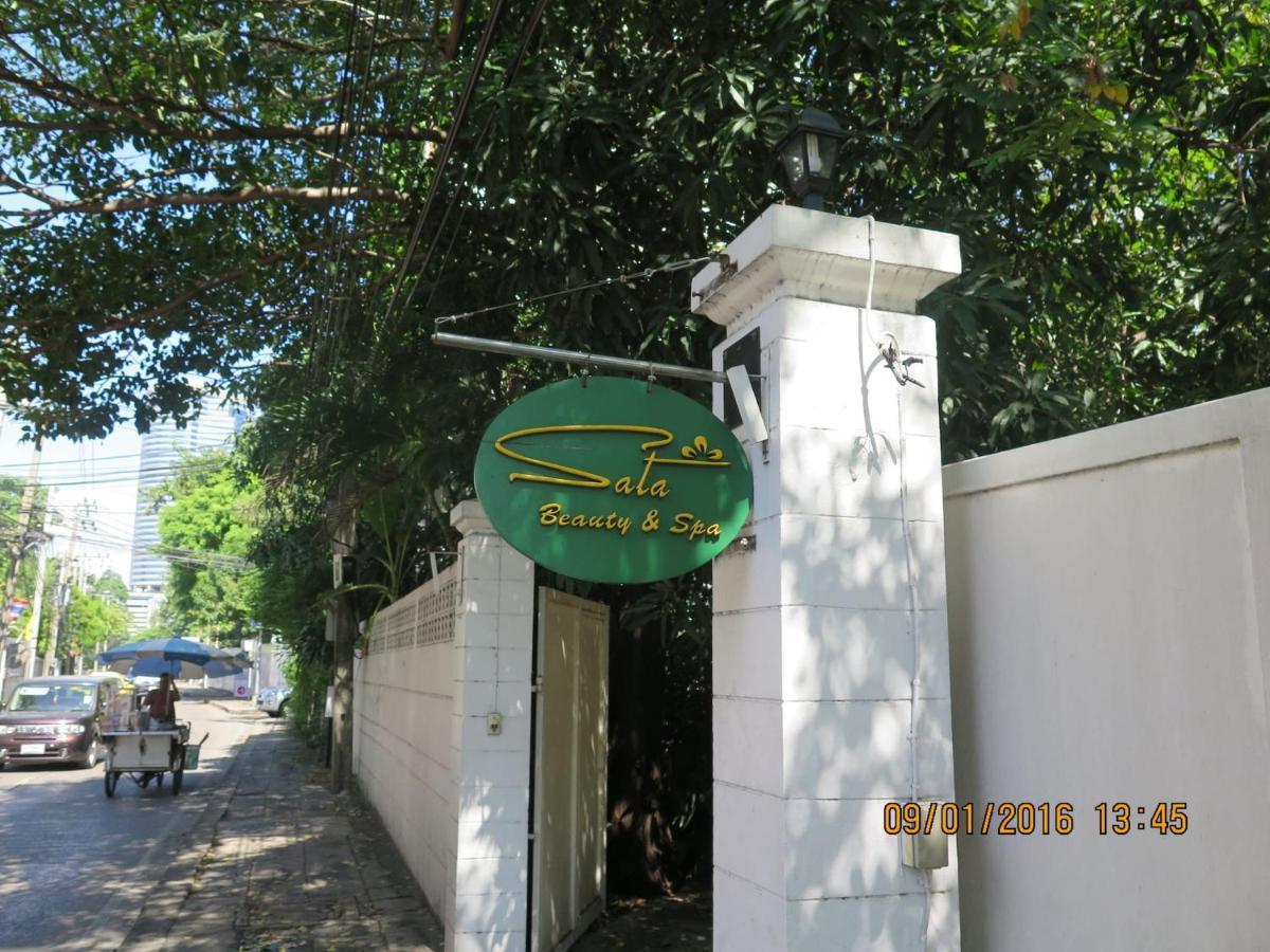 5 Stars 1 Bedroomtub Bathshower Downtown Near Emquartier Shopping Mall Rumah liburan Bangkok