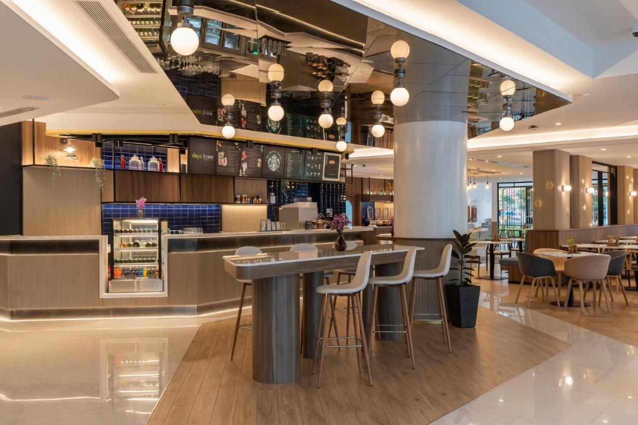 Centara Life Phra Nakhon 4* Bangkok