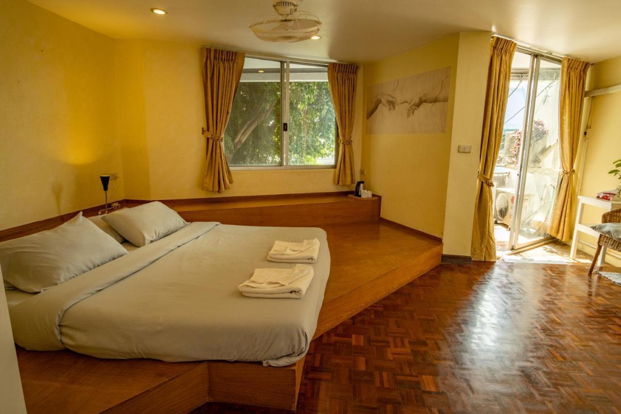 Home16 Sukhumvit16 Hostel *
