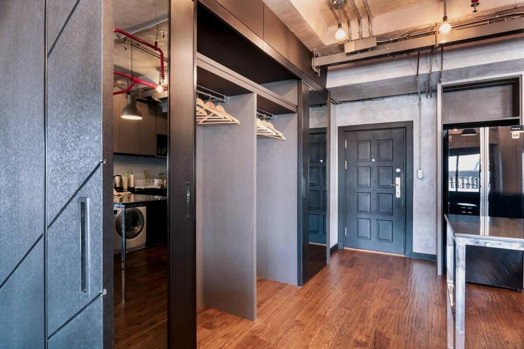 Loft Style Skyline 100 Sq.m. Pangsapuri Bangkok