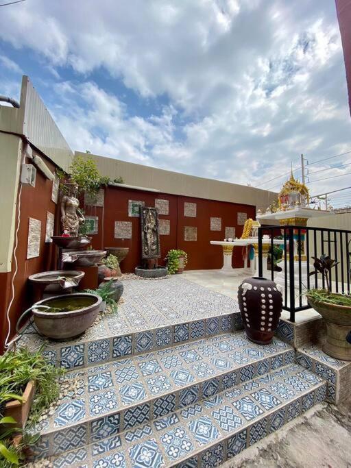 Ratanawong Place 334 Appartement
