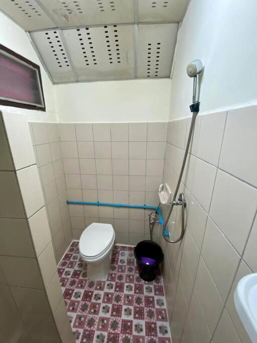 Ratanawong Place 444 Apartment