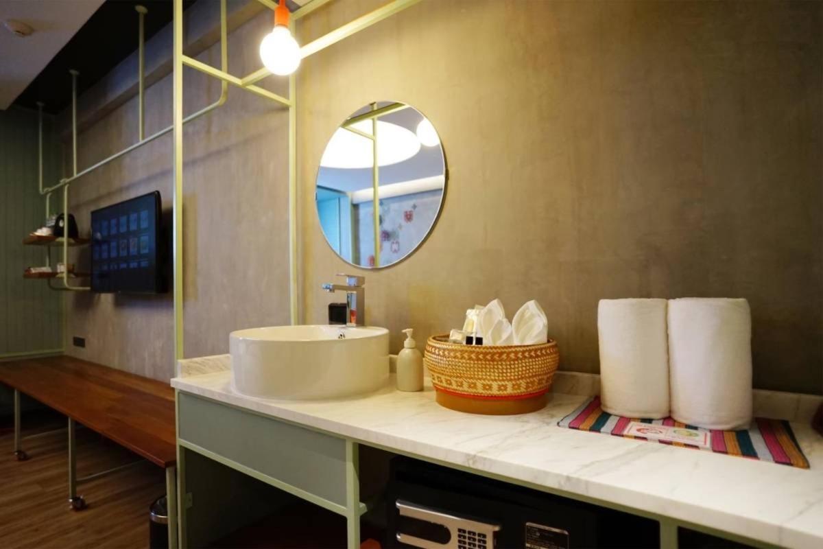 Hotel Samsen Street - Sha Extra 4*
