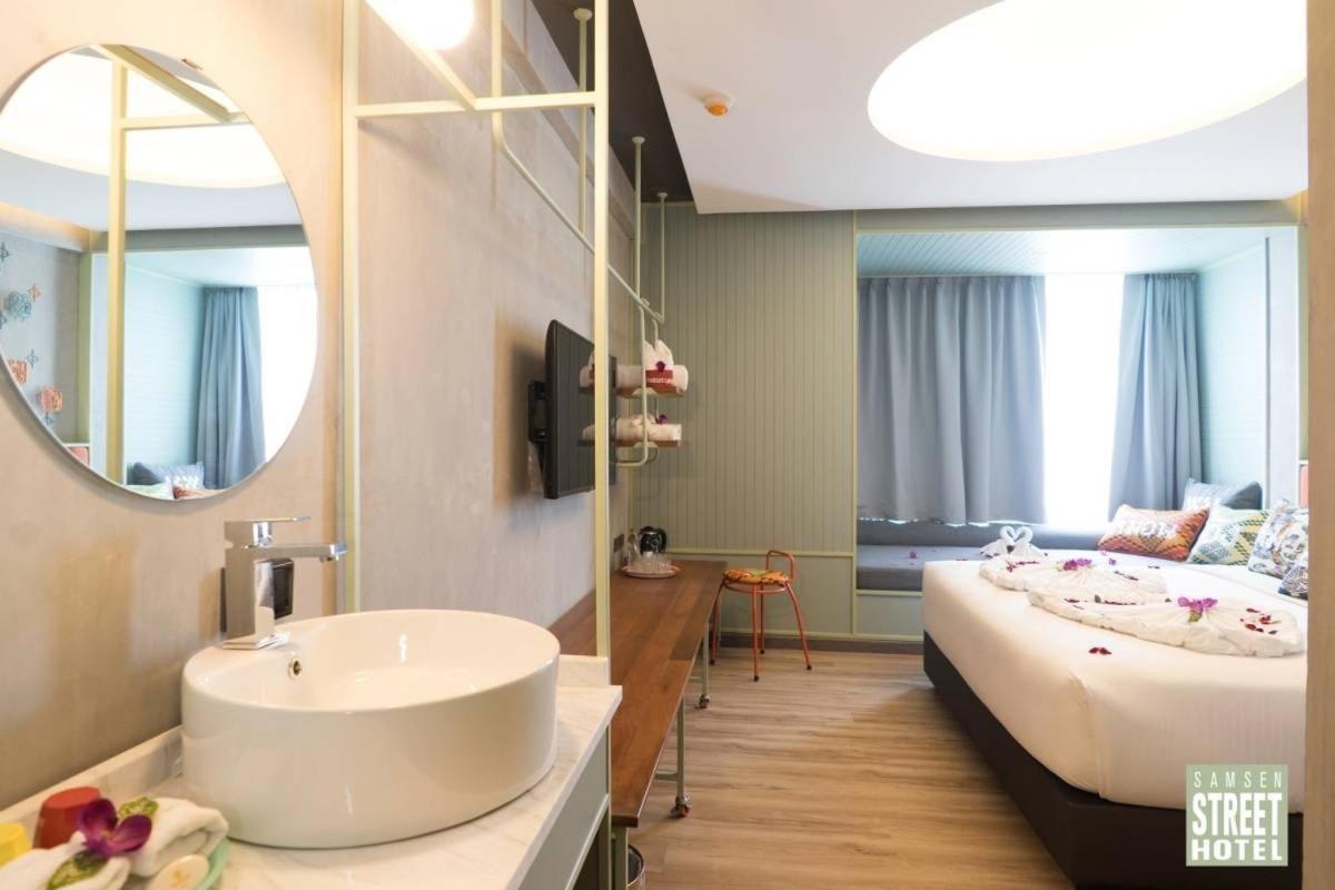 Samsen Street - Sha Extra Hotel Bangkok