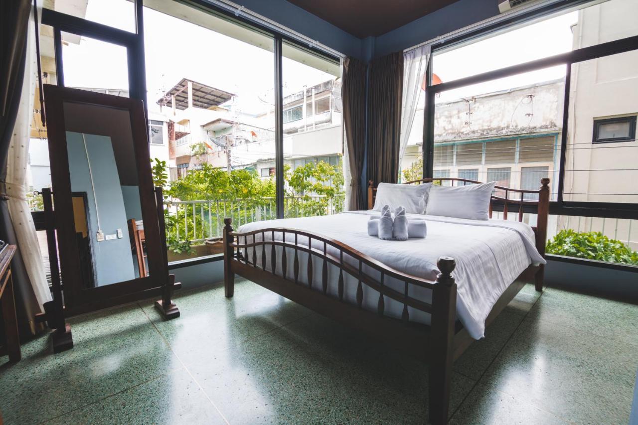 Hotel Feung Nakorn Balcony And Cafe