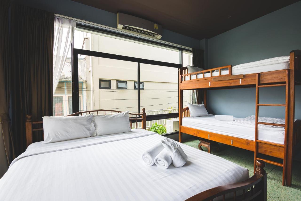 Feung Nakorn Balcony And Cafe Hotel Bangkok
