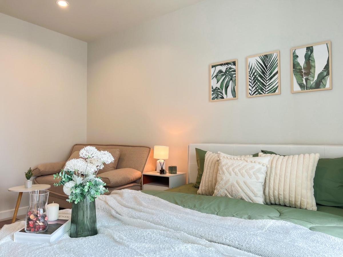 Apartment Condo-wutthakard