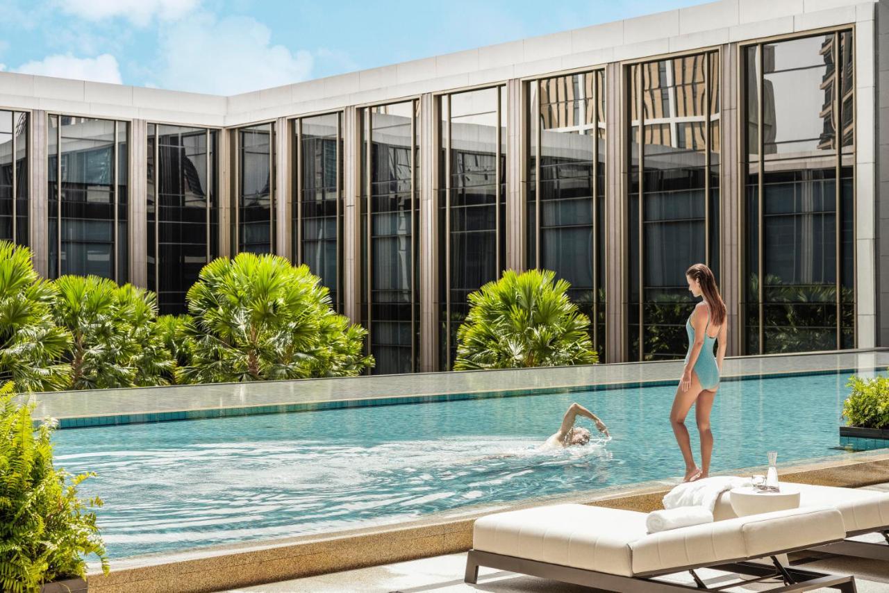 Four Seasons At Chao Phraya River 5*