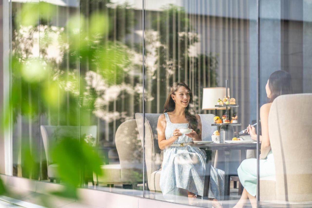 Four Seasons At Chao Phraya River Hotel