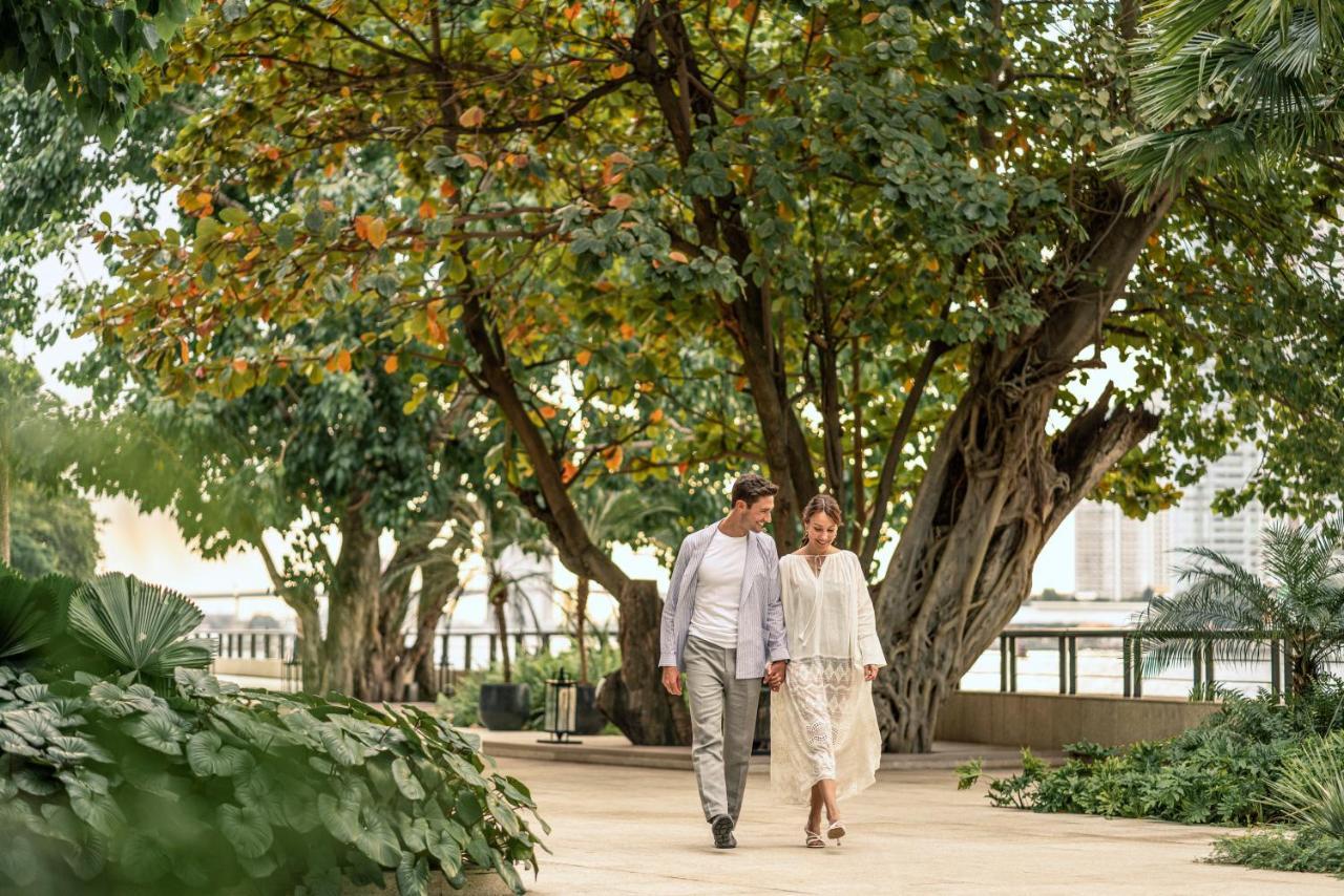 Four Seasons At Chao Phraya River Bangkok
