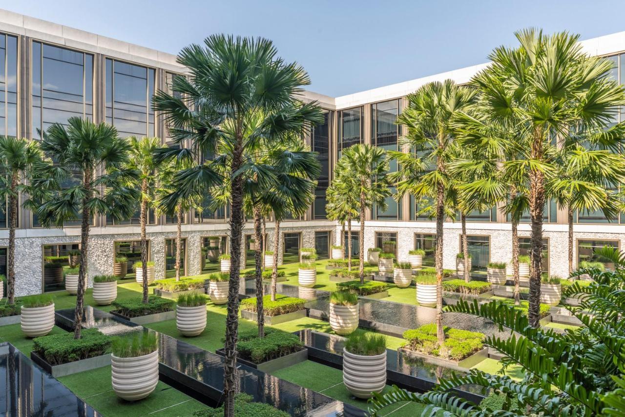 Four Seasons At Chao Phraya River 5*