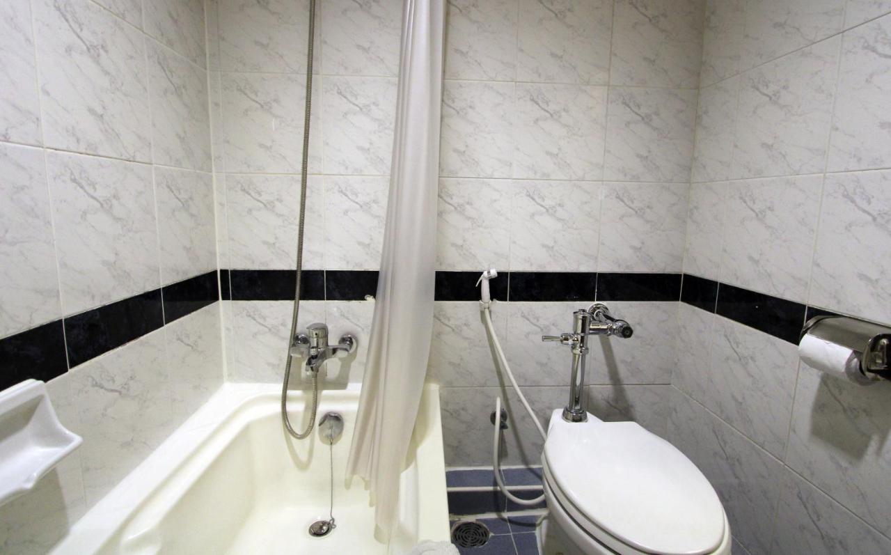 Hotel Grand Tower Rama 6