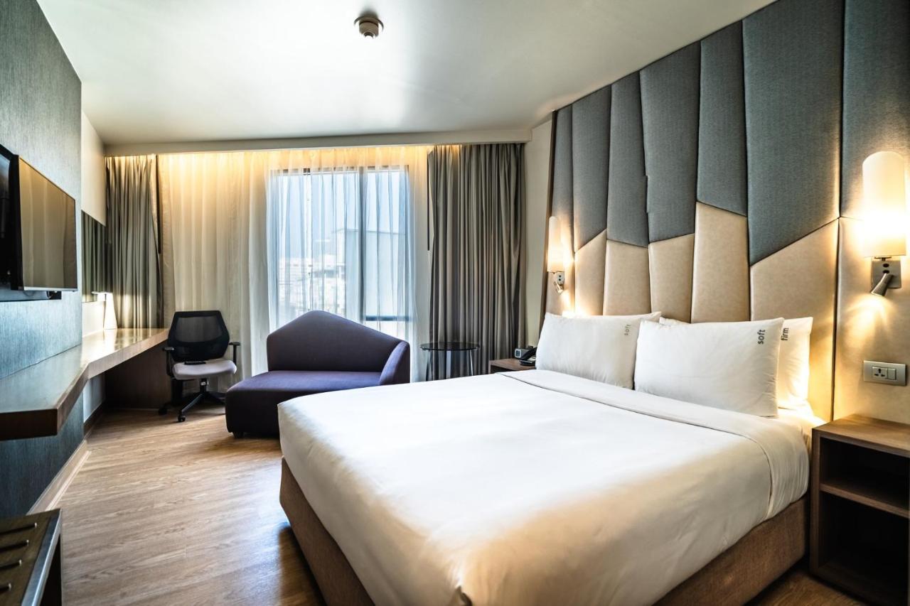 Hotel Express Sukhumvit 11 By Ihg 4*