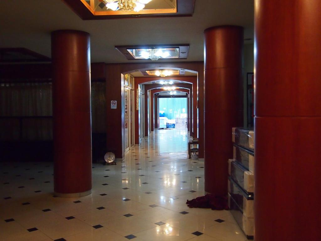 Four Sons Hotel 2*