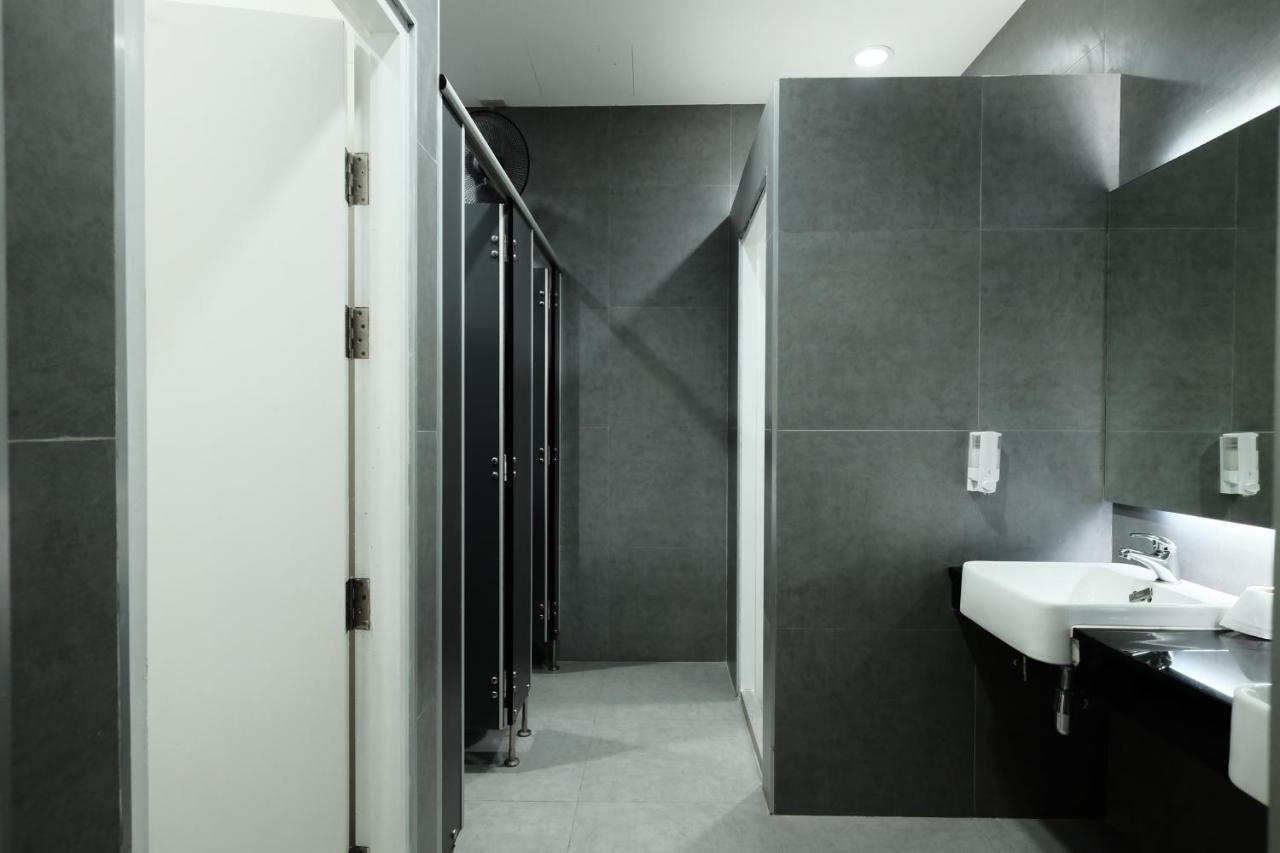 Hostel Wayha Don Mueang Airport