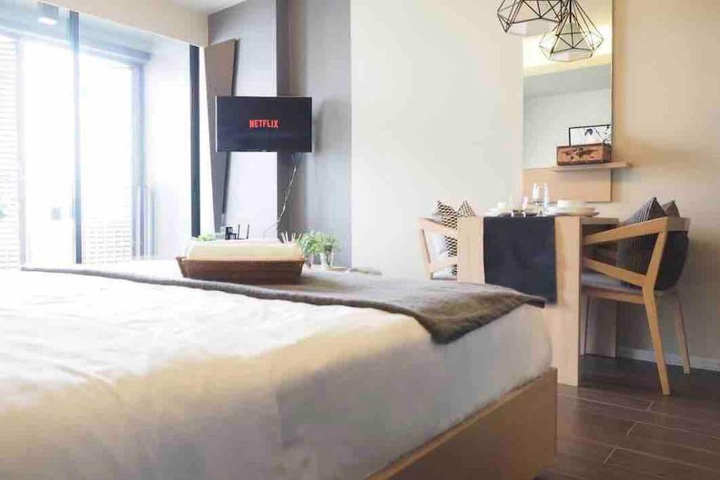 Stylish 1 Bedroom, Pool,bts Asok, Sukhumvit Appartement