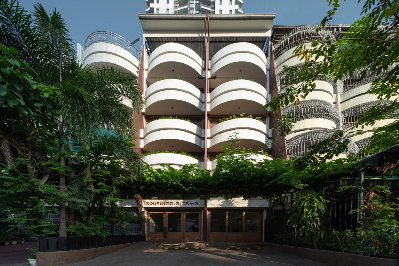 Stay Plus Hotel Bangkok Hotel