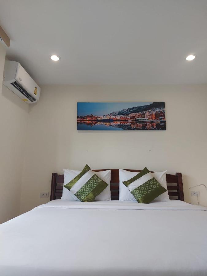 V Check Sukhumvit 22 3* Bangkok