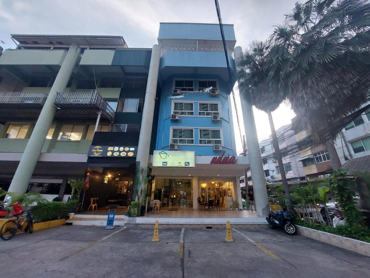 V Check Sukhumvit 22