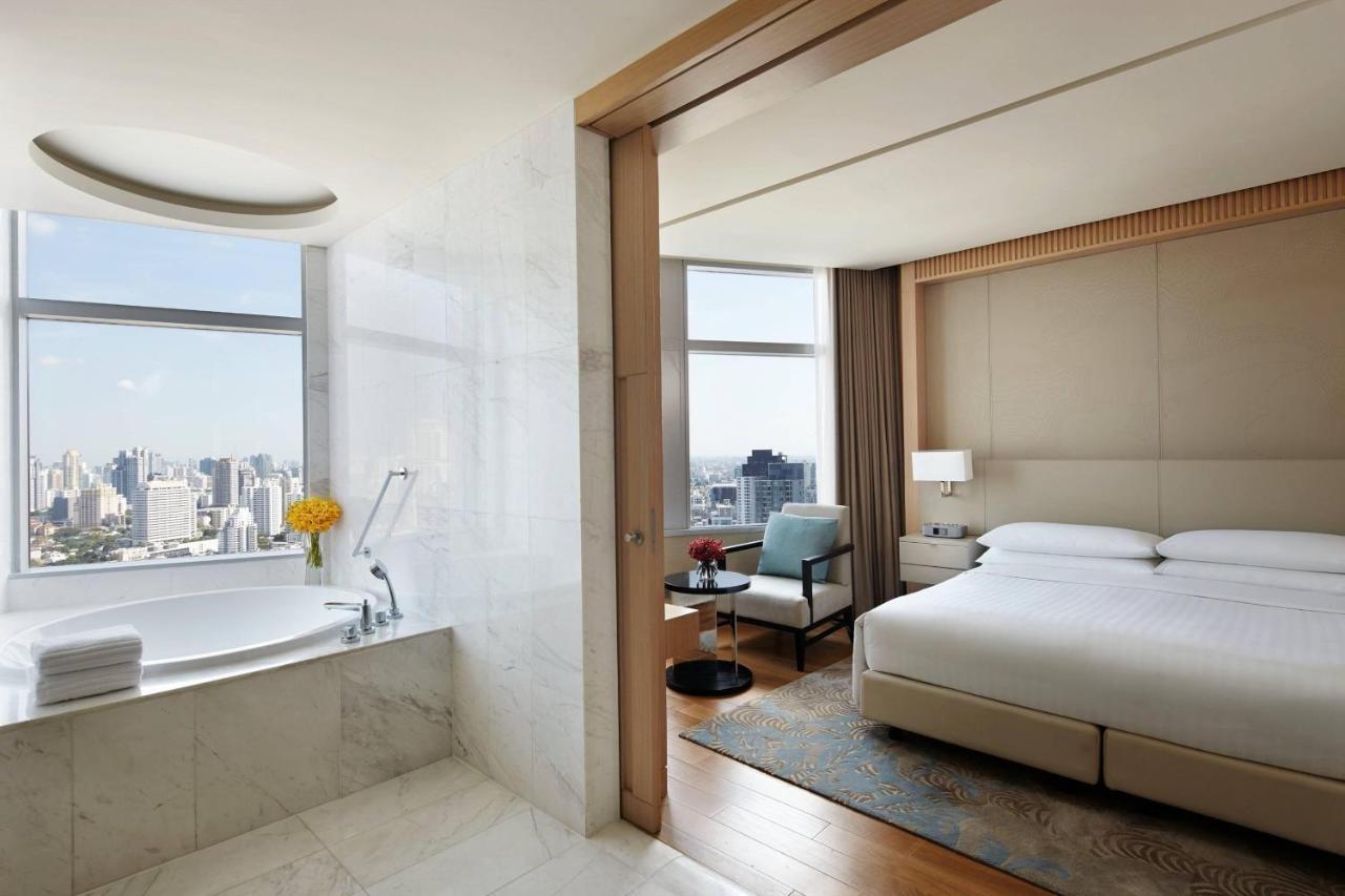 Marriott Sukhumvit - Sha Extra Hotel