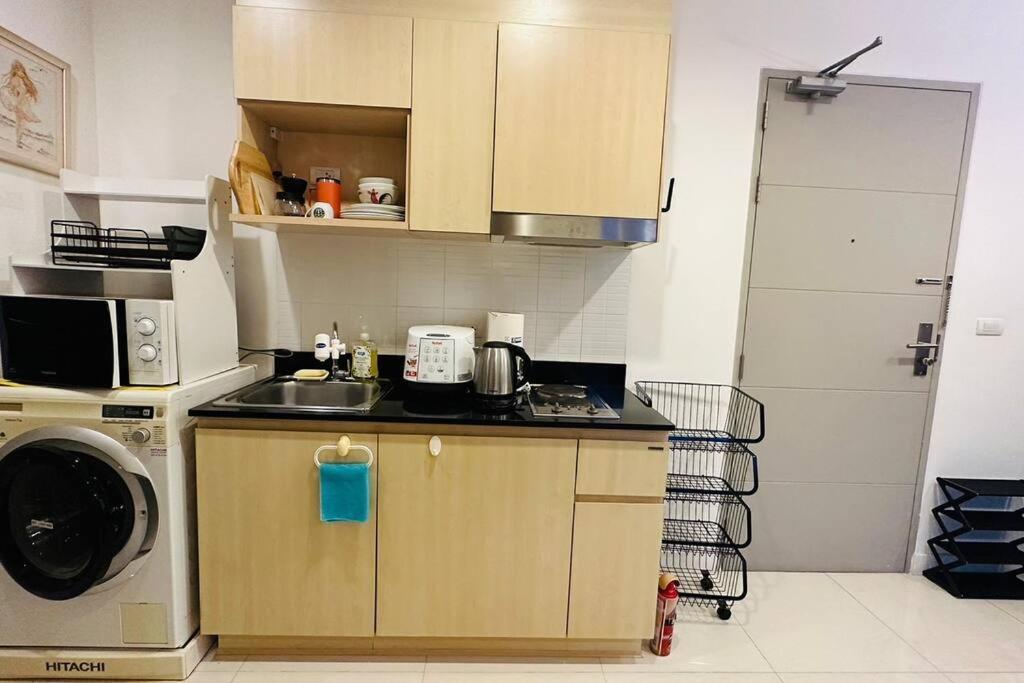 High-class 2bed Skyview Just 1-step From Bts Onnut Apartment *