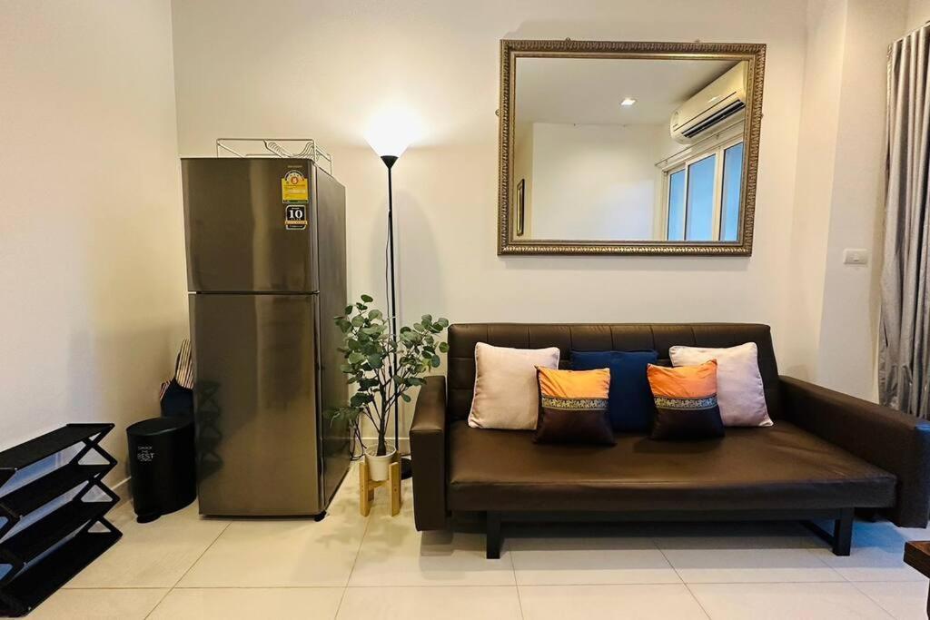 High-class 2bed Skyview Just 1-step From Bts Onnut Apartment