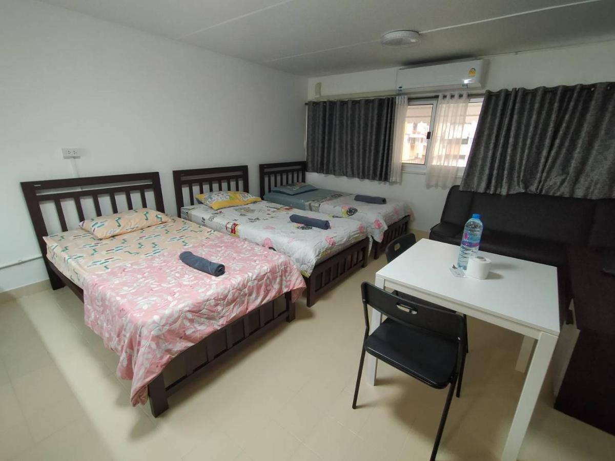 Popular Muang Thong Thani Near Impact Apartment *