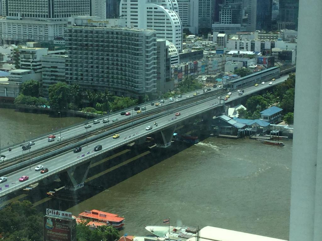Baan Sathorn Riverfront Bangkok