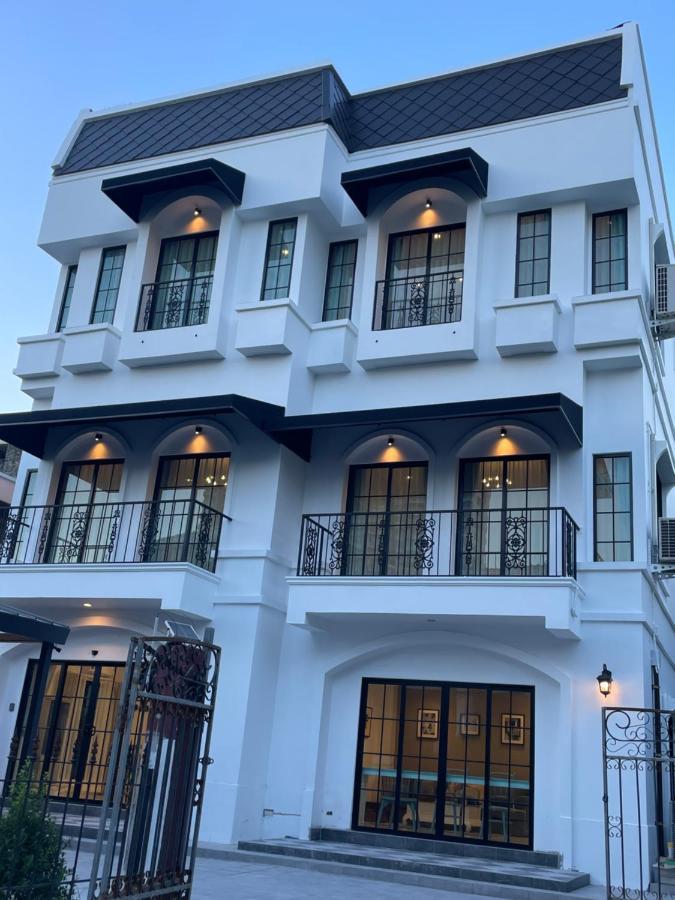 Casa Luna Bangkok