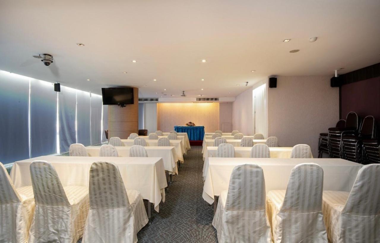 Hotel Veronica 3*