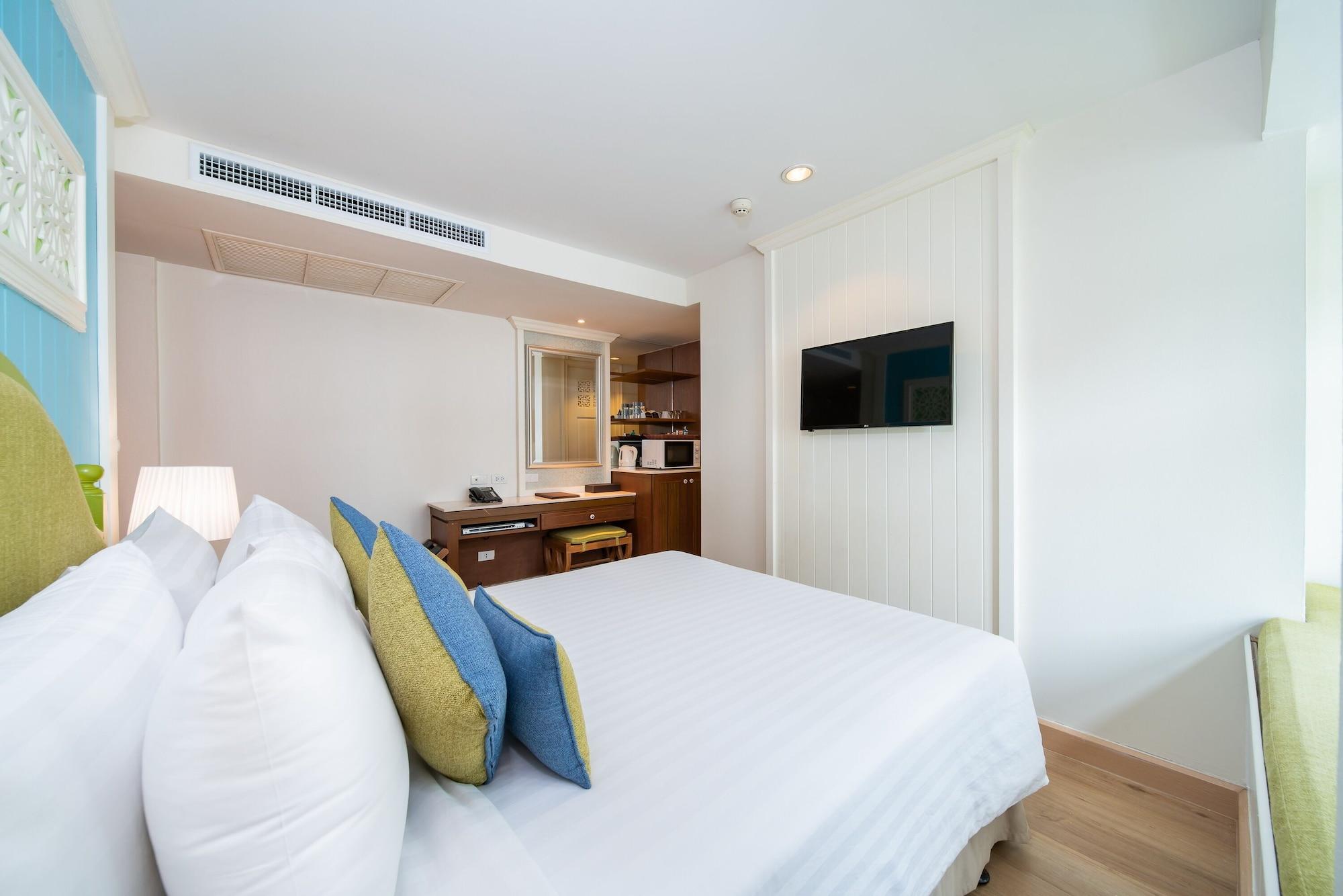 Hotel La Petite Salil Sukhumvit 8 3*