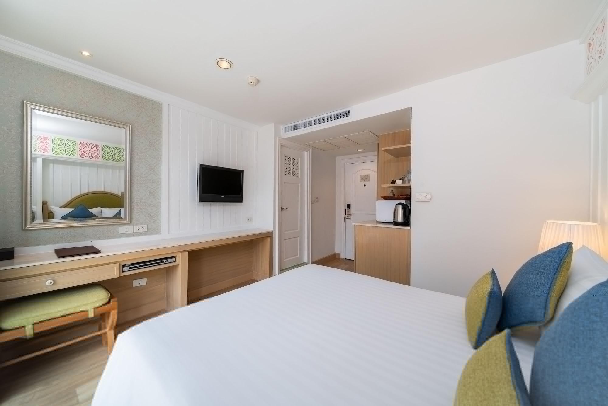 La Petite Salil Sukhumvit 8 Hotel 3*