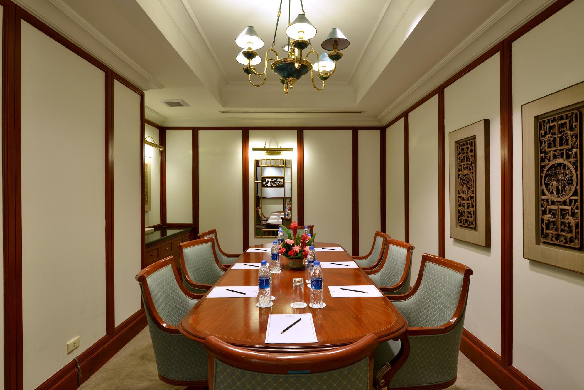 Evergreen Laurel Bangkok