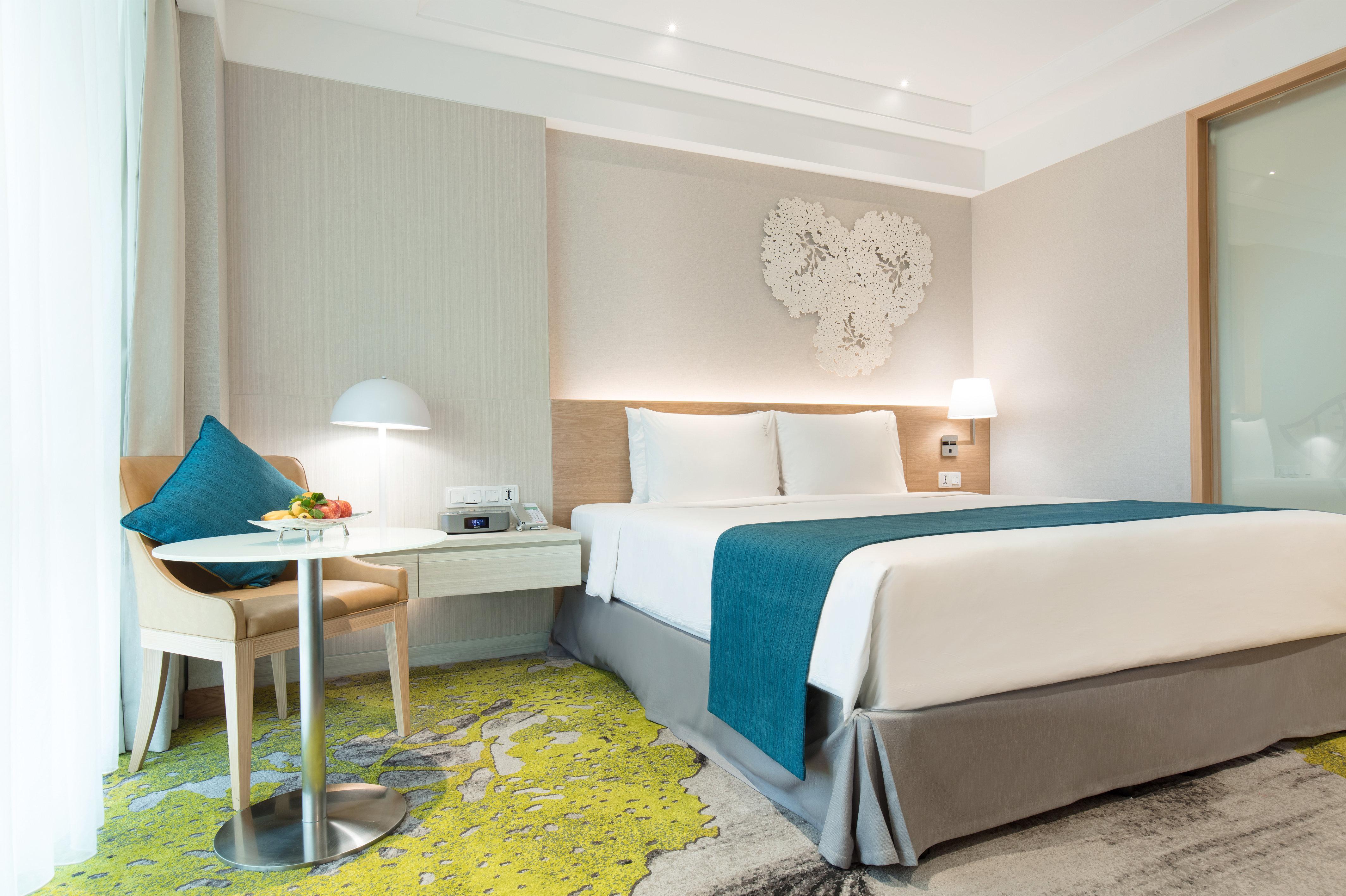 By Ihg Hotel 4*