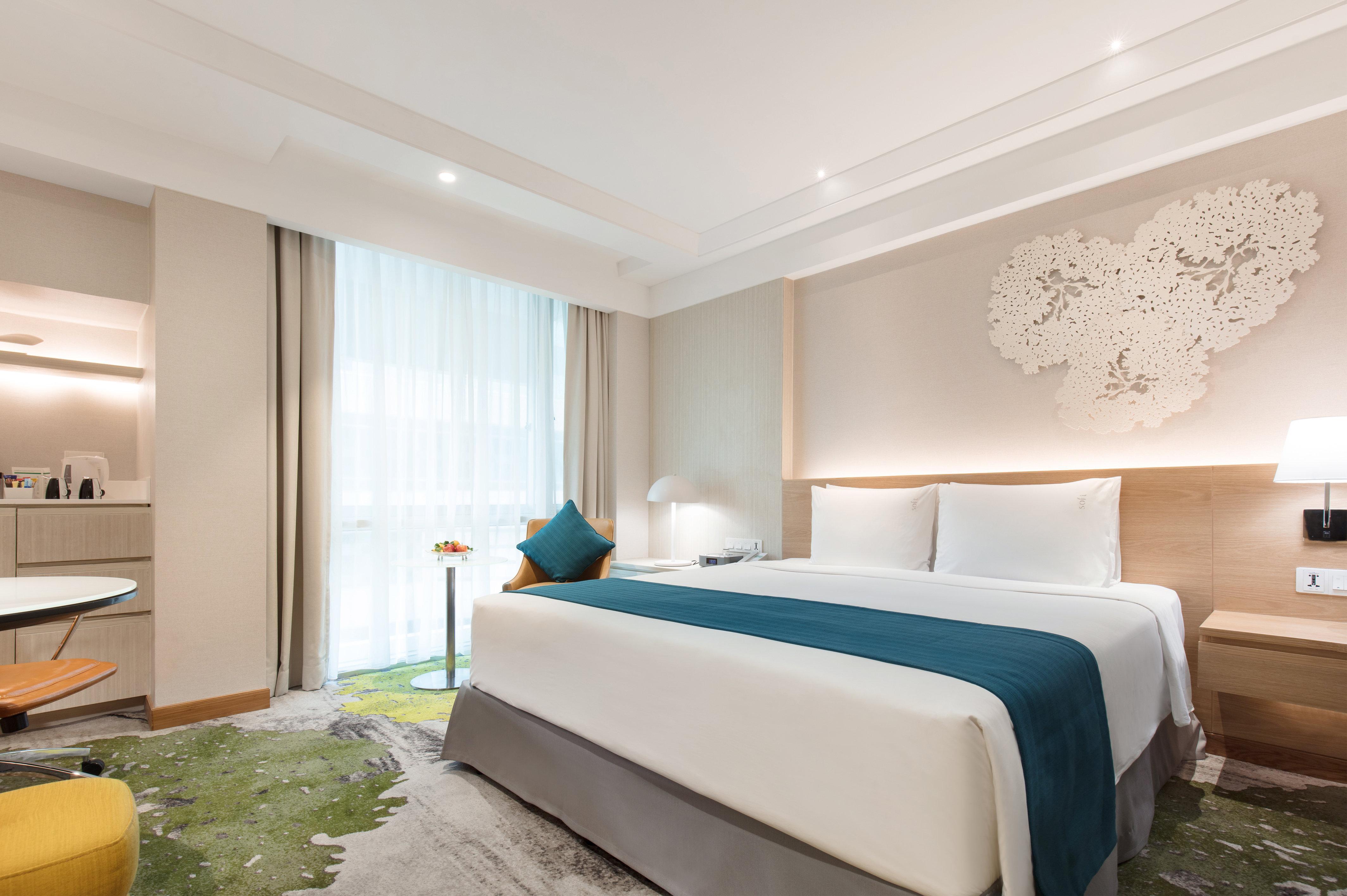 By Ihg Hotel