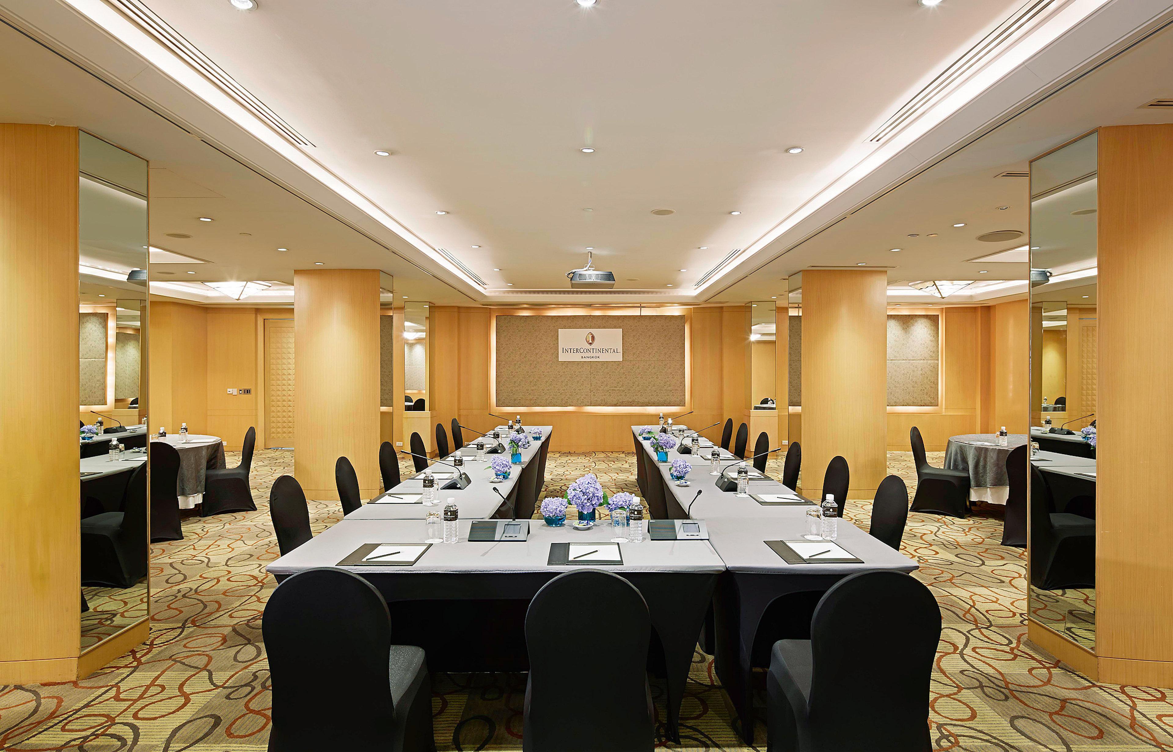 Hotel By Ihg Bangkok