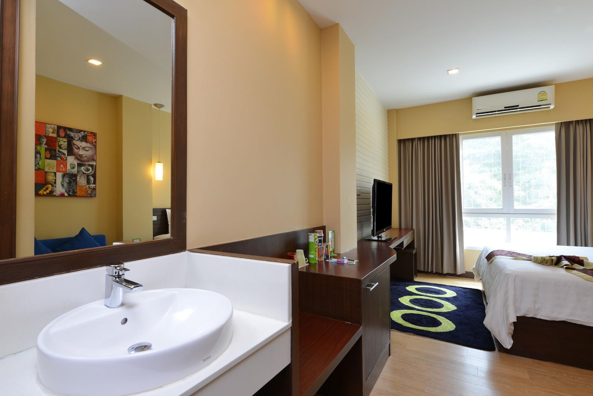 Icheck Gems Center Silom Hotel Bangkok