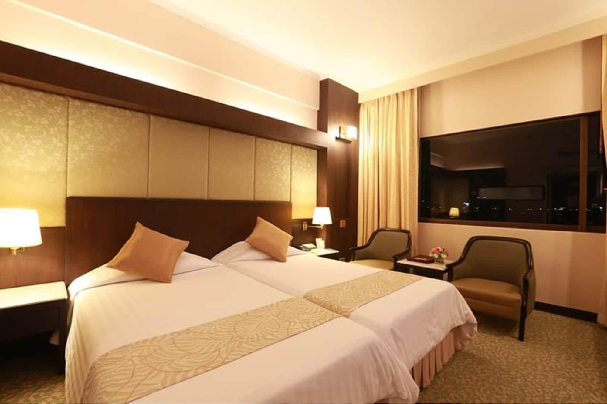 Asia Hotel Bangkok Hotel 4*